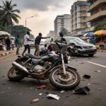 Create an editorial news illustration for an article about 'Brazzaville : un spectaculaire accident de la route mobilise la solidarité citoyenne sur l’avenue Nelson Mandela'. The specific country is Republique du Congo (Brazzaville) (CG); make visual